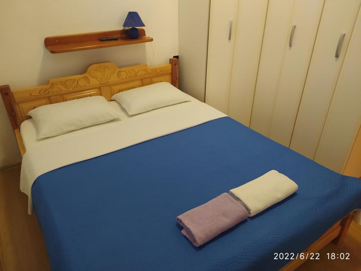 Apartment Ante *