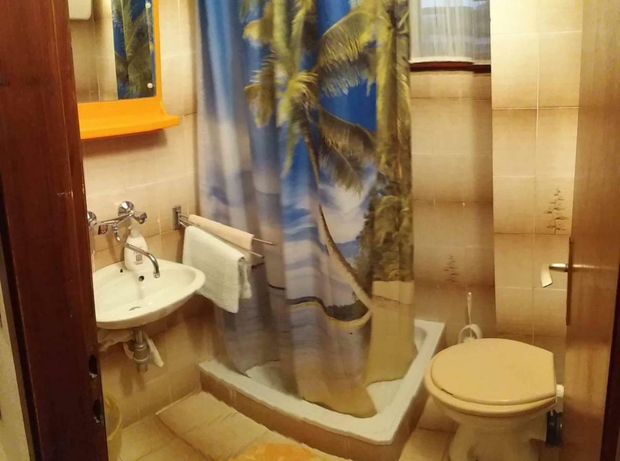 Apartment Ante *